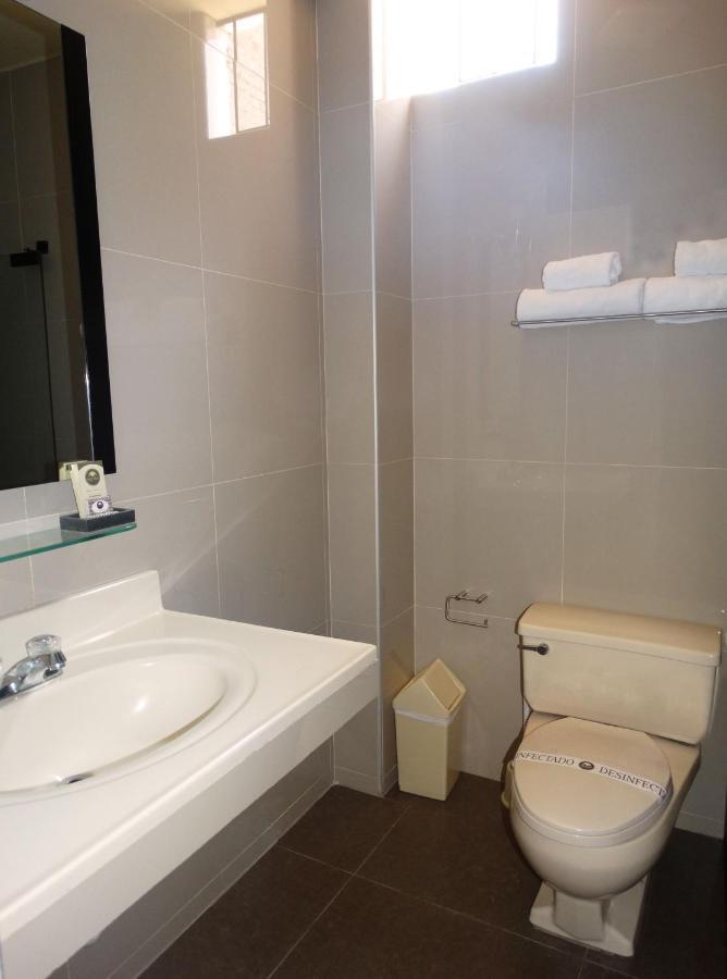 Hotel Gran Sipan Chiclayo Quarto foto